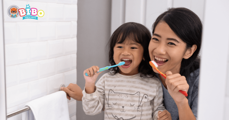 Các bước đánh răng cho trẻ mầm non