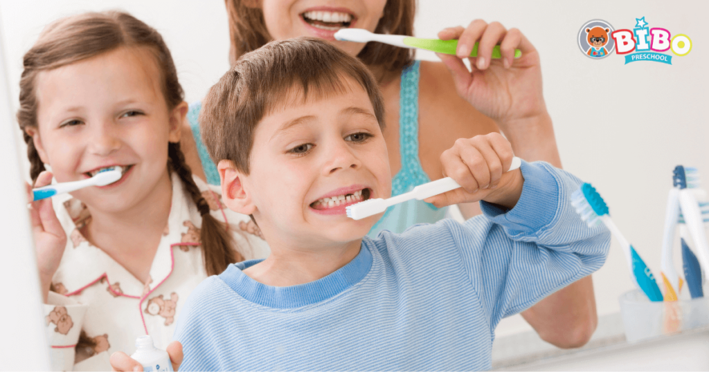 Hướng dẫn đánh răng cho bé